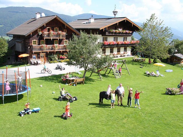 Kinderbauernhof Ederbauer Flachau